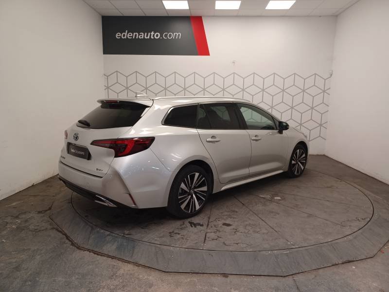 Toyota Corolla - Photo 5