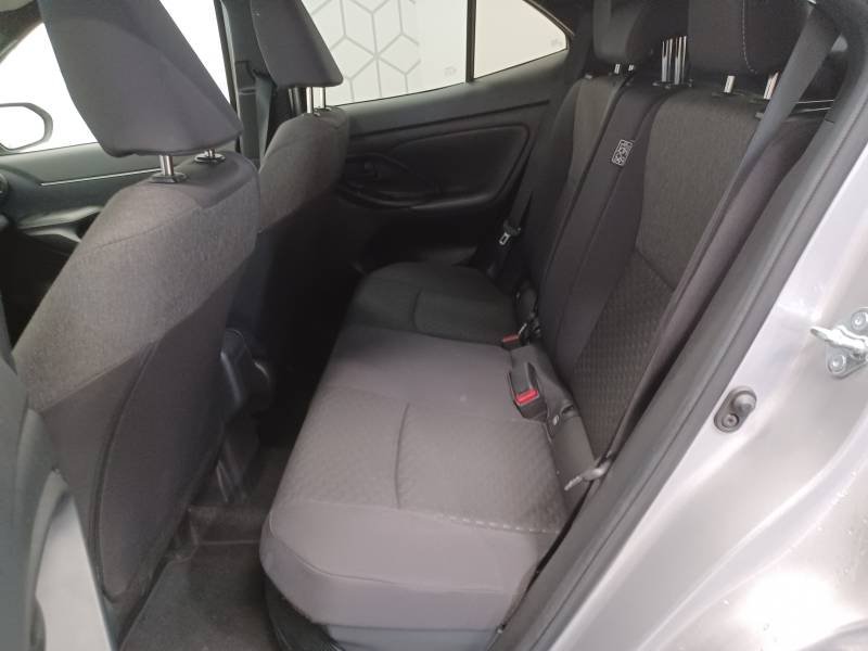 Toyota Yaris - Photo 13