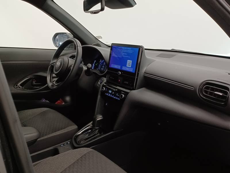 Toyota Yaris - Photo 12