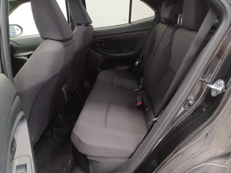 Toyota Yaris - Photo 13