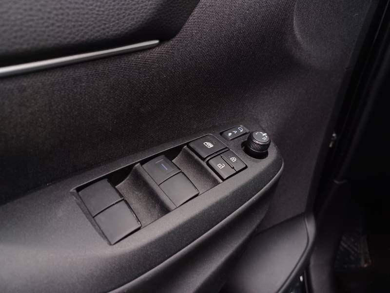 Toyota Yaris - Photo 15