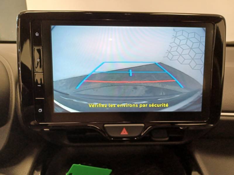 Toyota Yaris - Photo 21