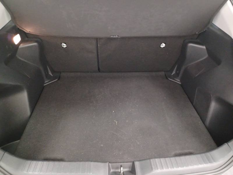 Toyota Yaris - Photo 23