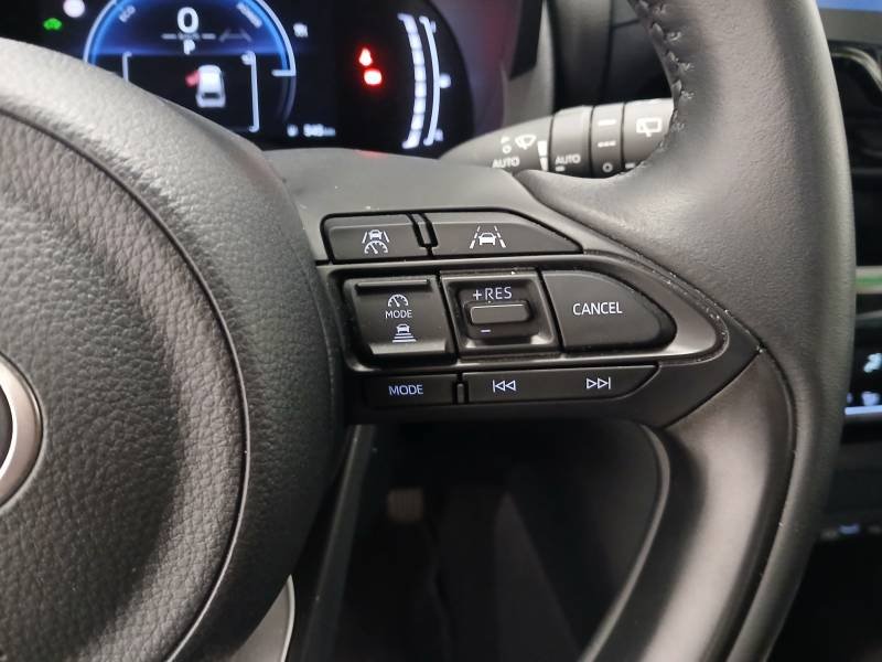 Toyota Yaris - Photo 18