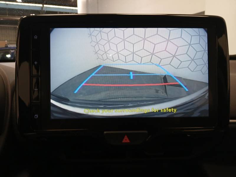 Toyota Yaris - Photo 22