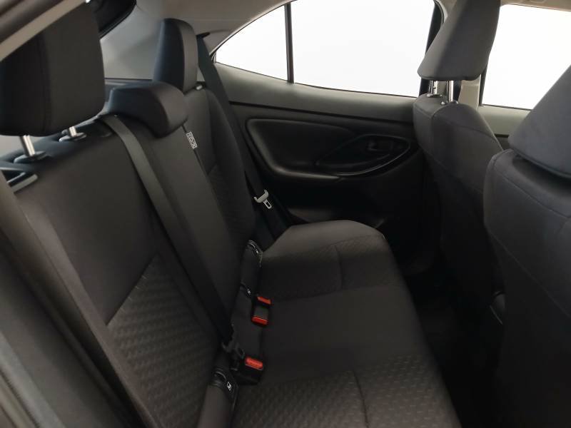 Toyota Yaris - Photo 25