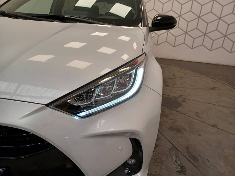 Toyota Yaris - Photo 14