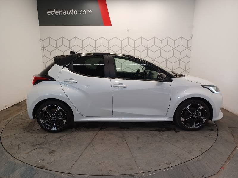 Toyota Yaris - Photo 6
