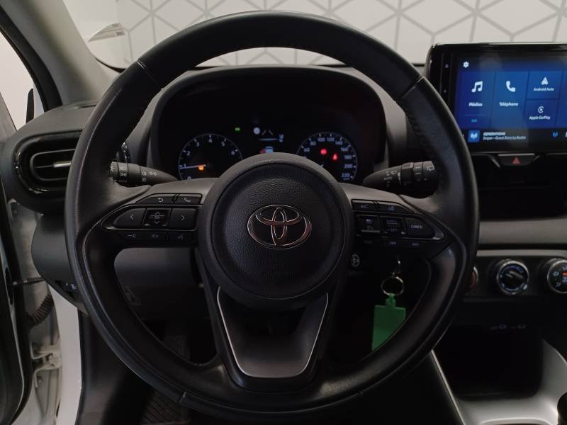 Toyota Yaris - Photo 16
