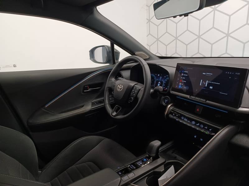 Toyota C-HR - Photo 11