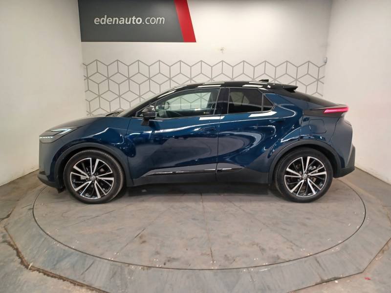 Toyota C-HR - Photo 2
