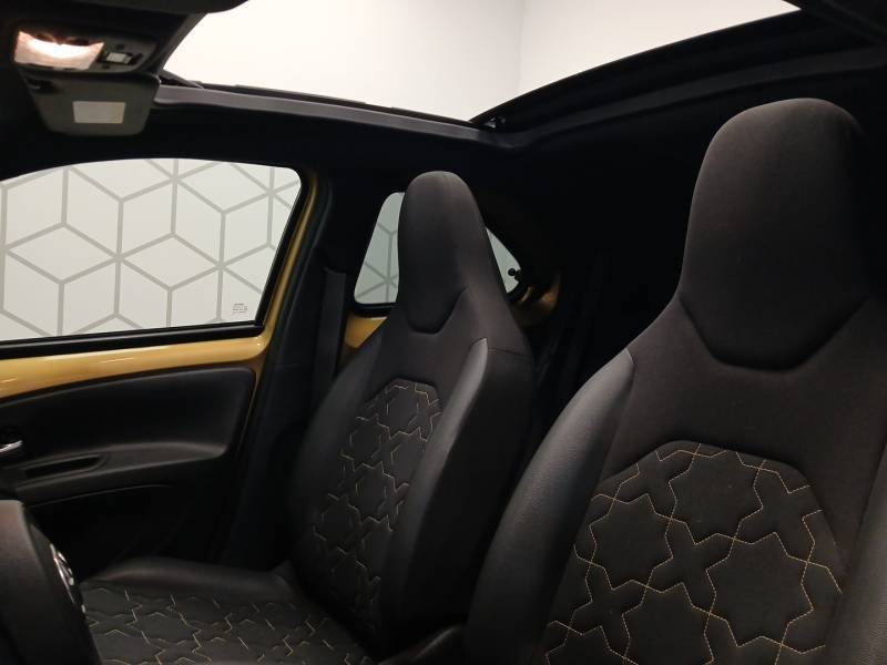 Toyota aygo x - Photo 15