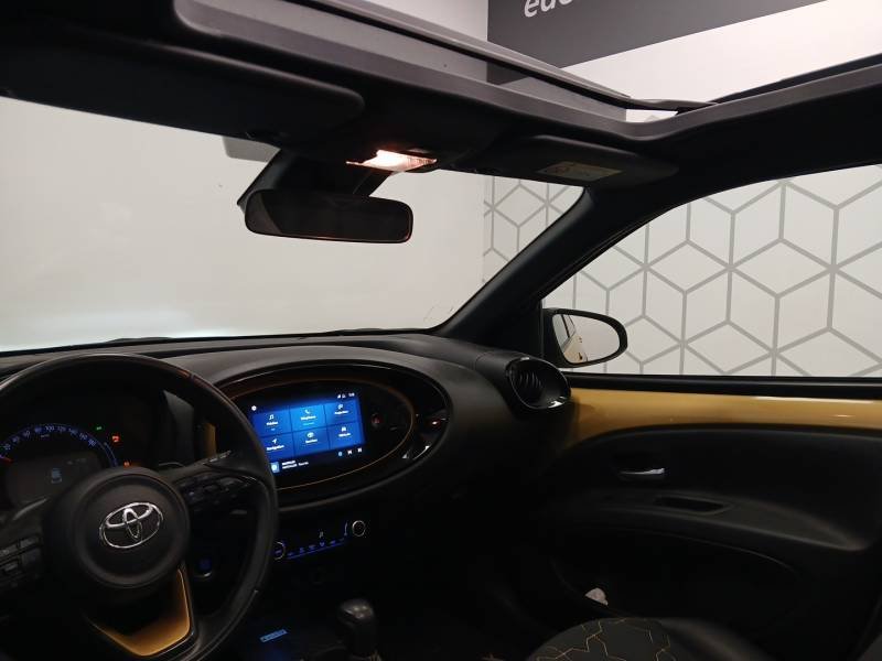 Toyota aygo x - Photo 16