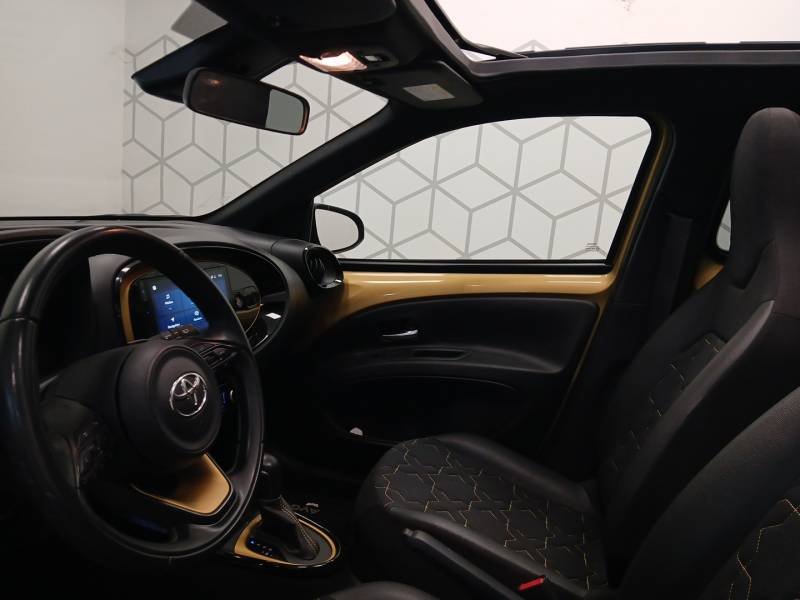 Toyota aygo x - Photo 17