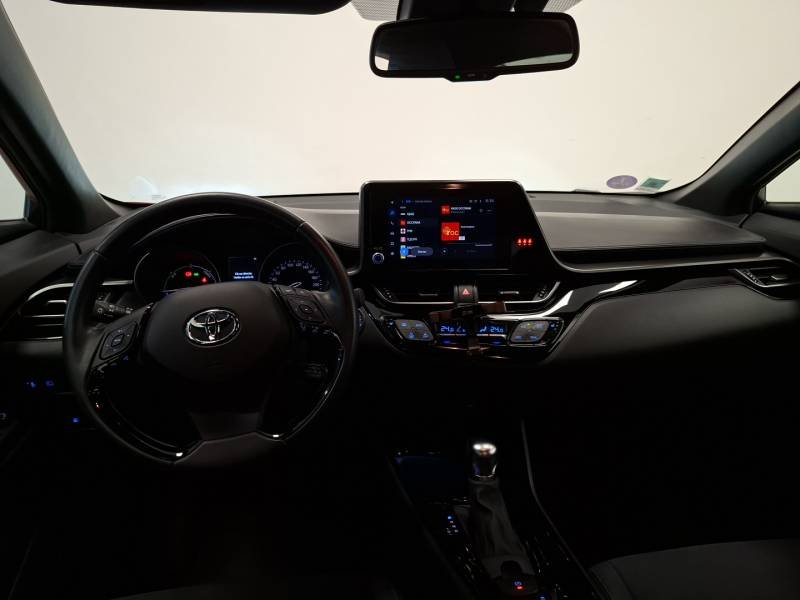 Toyota C-HR - Photo 11