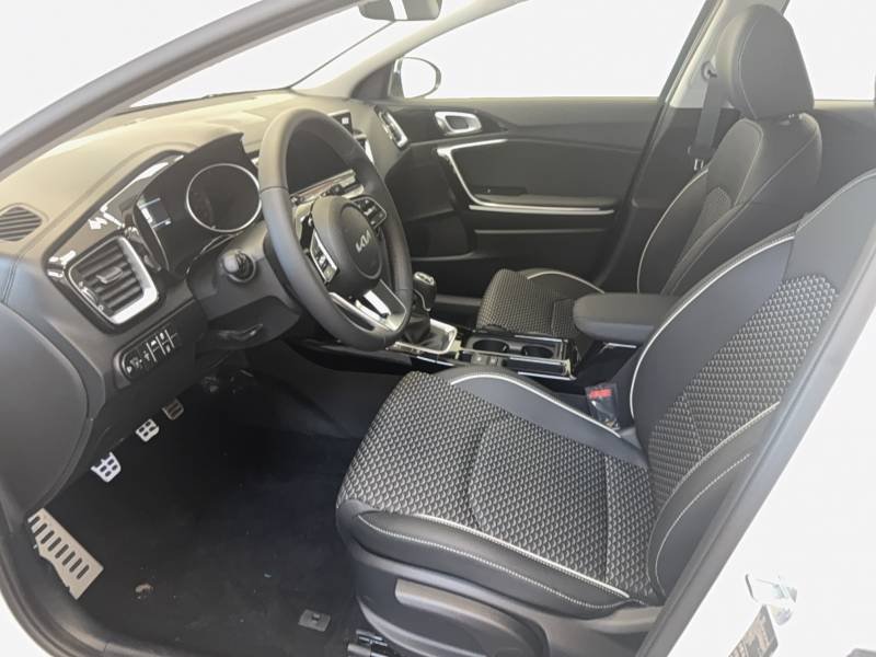 Kia Xceed - Photo 9