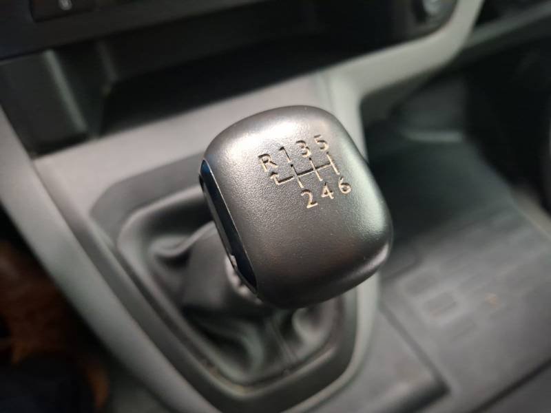 Peugeot Expert - Photo 18