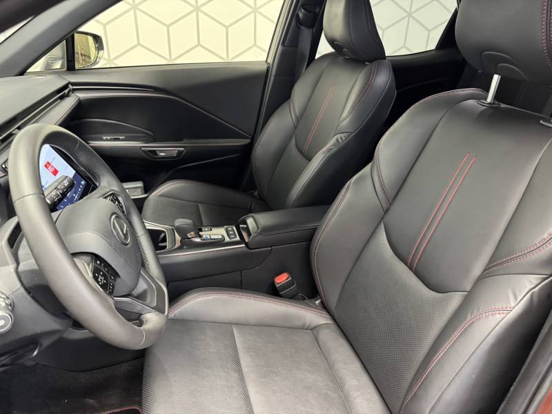 Lexus LBX - Photo 14