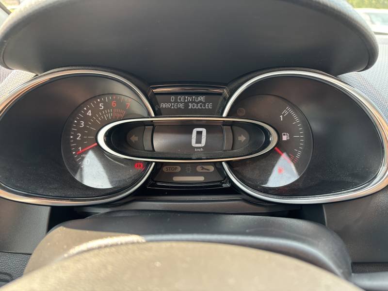 Renault Clio - Photo 18