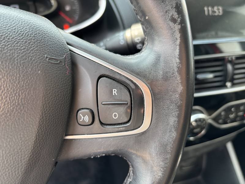 Renault Clio - Photo 21