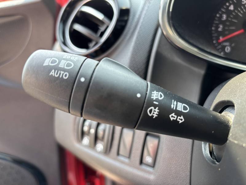 Renault Clio - Photo 22