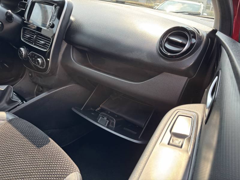 Renault Clio - Photo 33