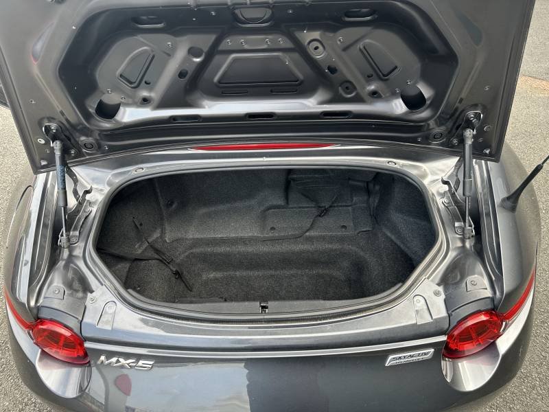 Mazda MX-5 - Photo 17