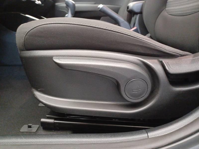 Kia Stonic - Photo 28