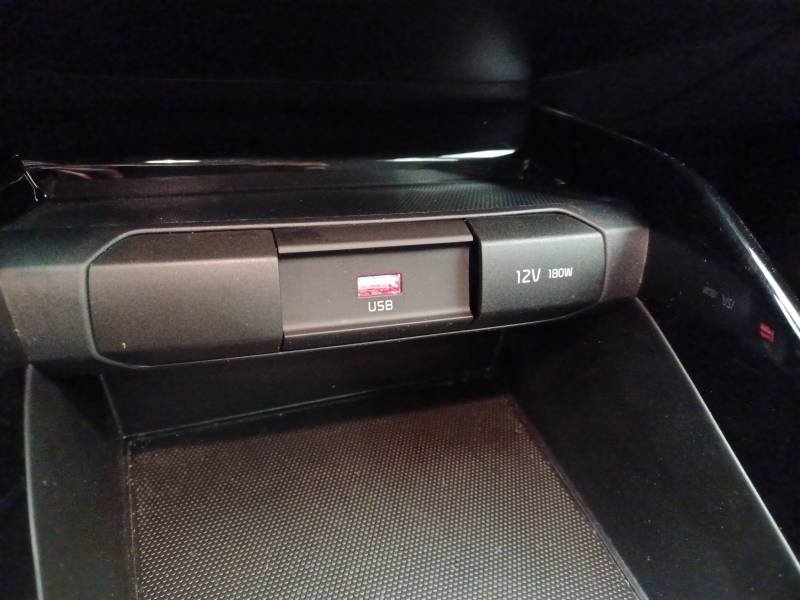 Kia Stonic - Photo 30