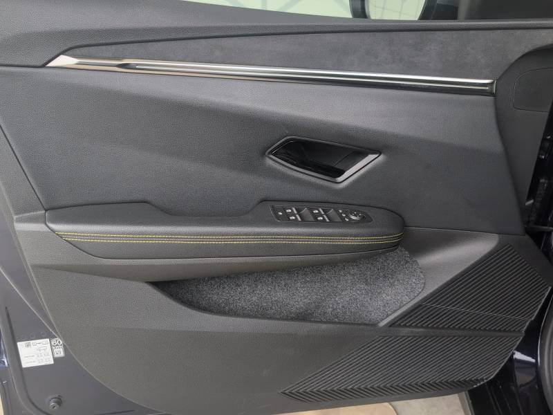 Renault Mégane - Photo 18