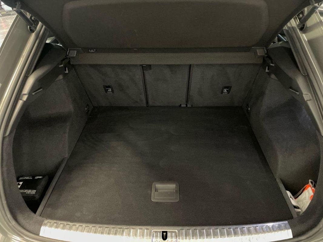 Audi Q3 - Photo 31