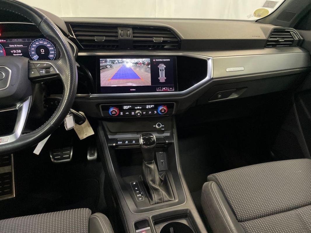 Audi Q3 - Photo 10
