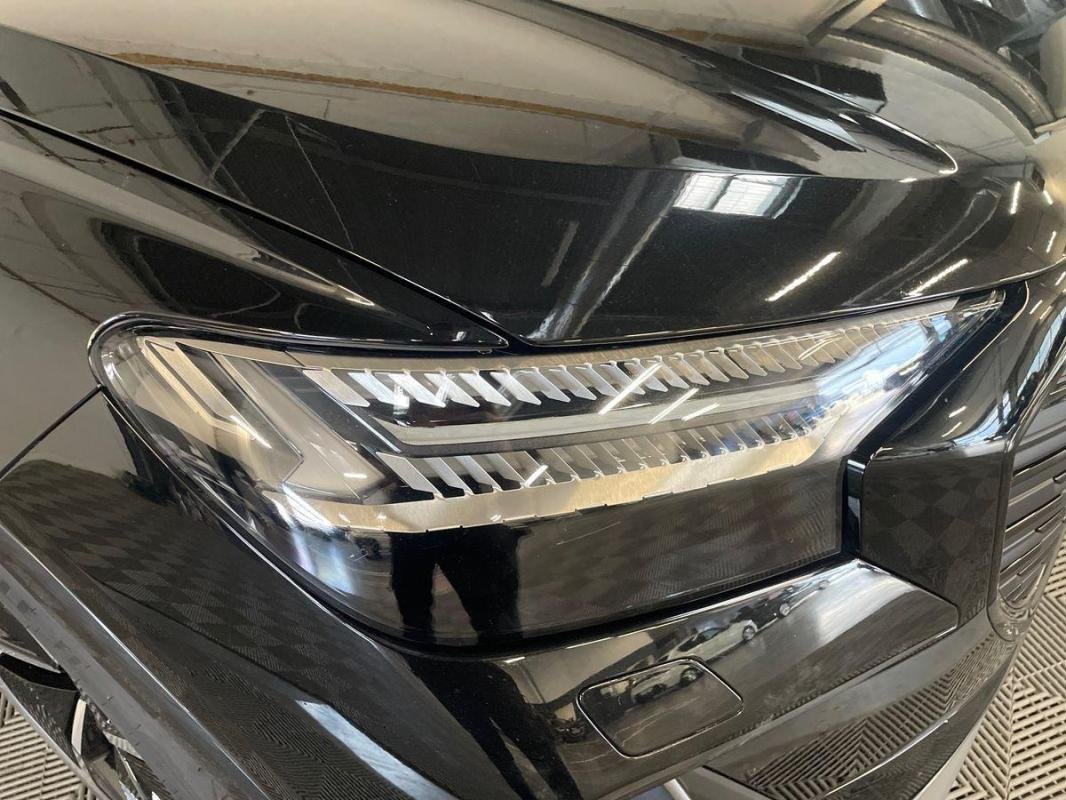 Audi Q4 e-tron - Photo 20