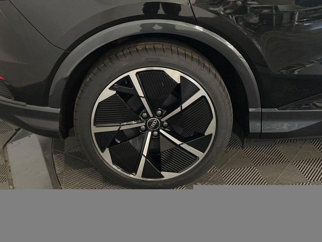 Audi Q4 e-tron - Photo 22