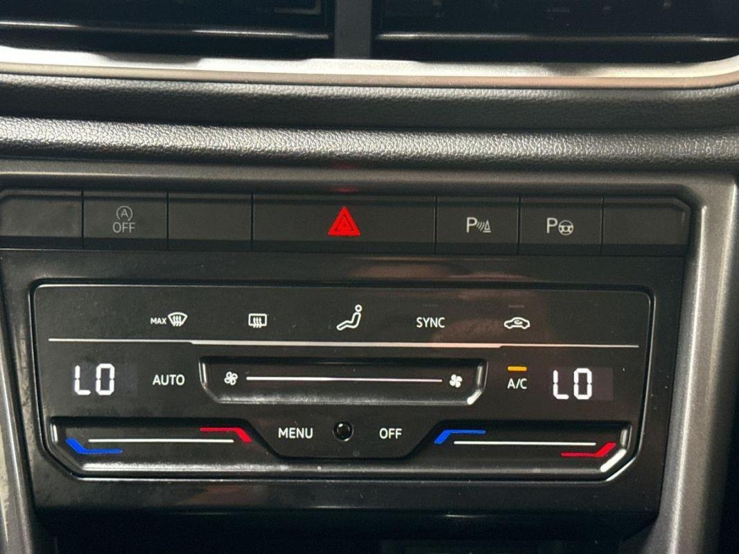 Volkswagen T-Roc - Photo 19