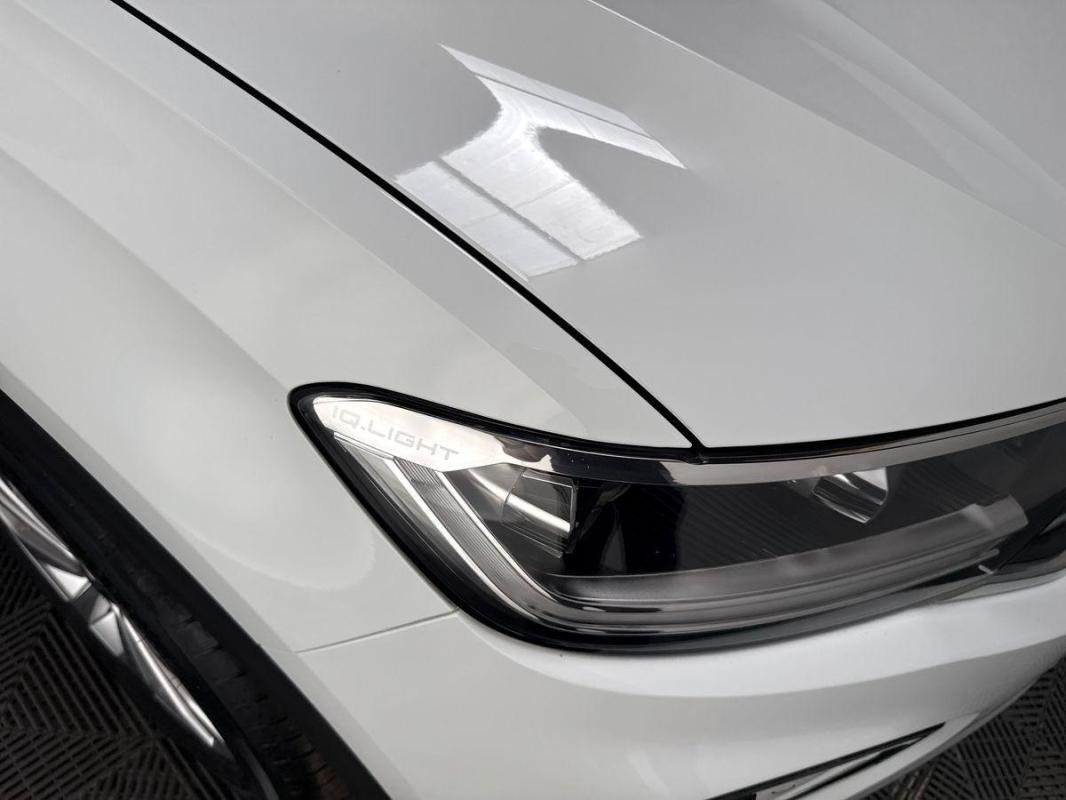 Volkswagen T-Roc - Photo 26