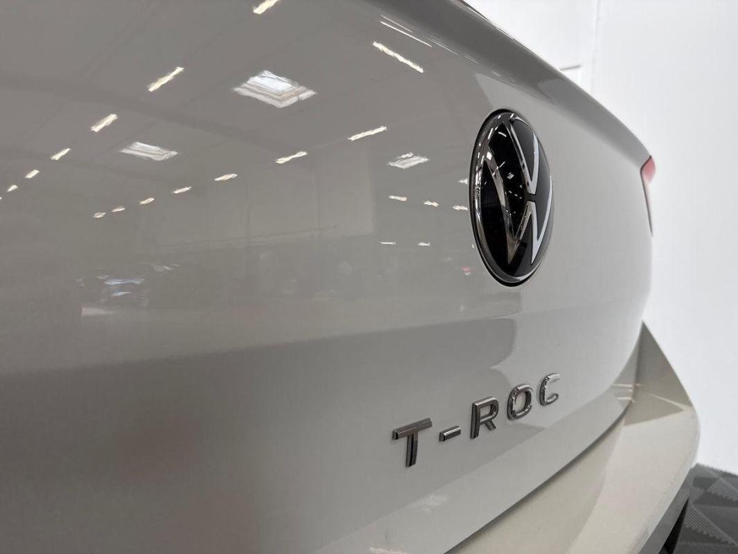 Volkswagen T-Roc - Photo 27
