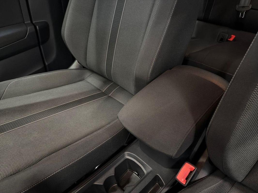 Volkswagen T-Roc - Photo 12