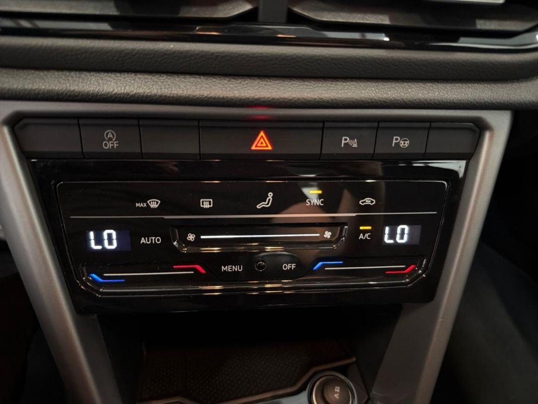 Volkswagen T-Roc - Photo 19