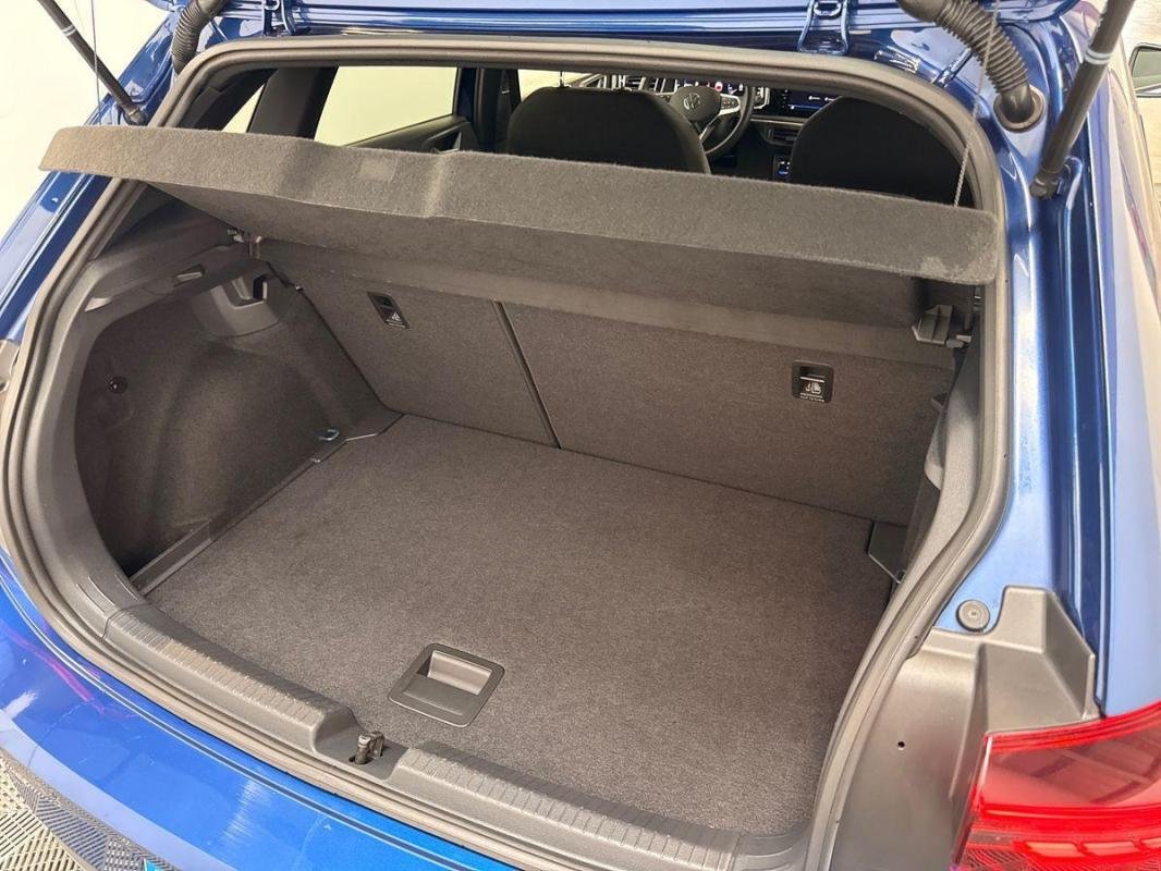 Volkswagen Polo - Photo 32