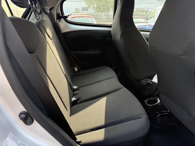 Peugeot 108 - Photo 16