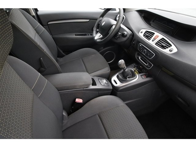 Renault Scénic - Photo 19