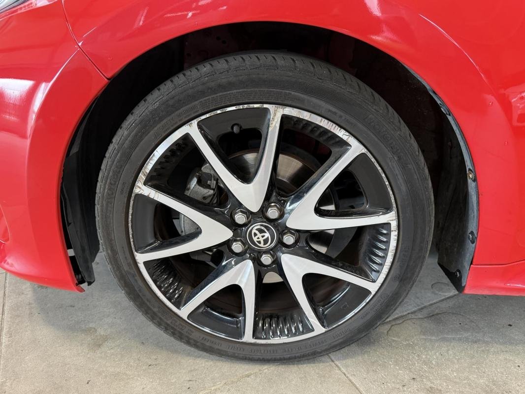 Toyota Yaris - Photo 9