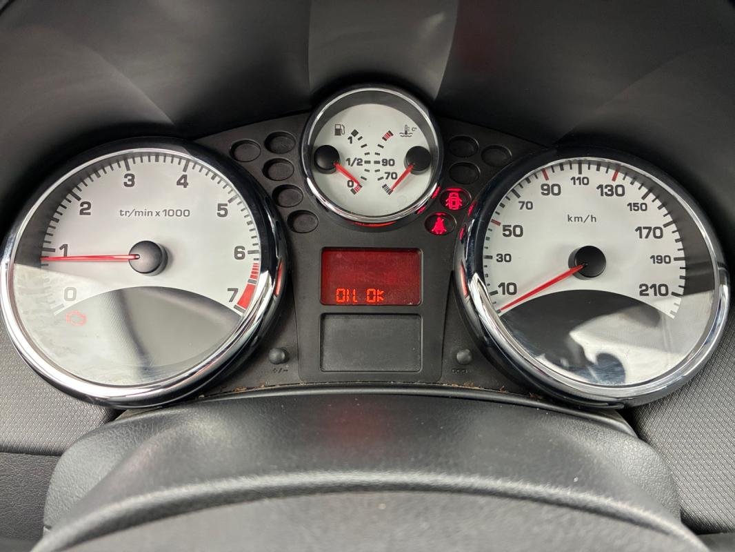 Peugeot 207 SW - Photo 12