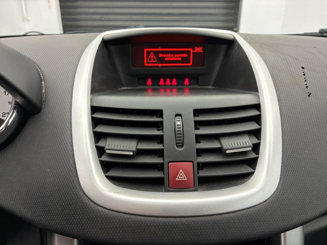 Peugeot 207 SW - Photo 13