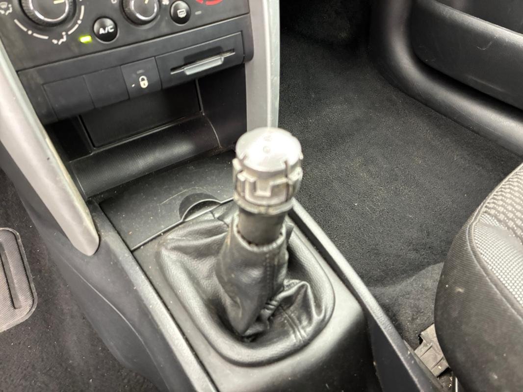 Peugeot 207 SW - Photo 16