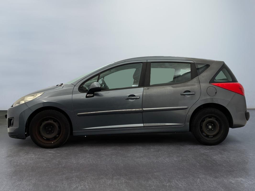 Peugeot 207 SW - Photo 2