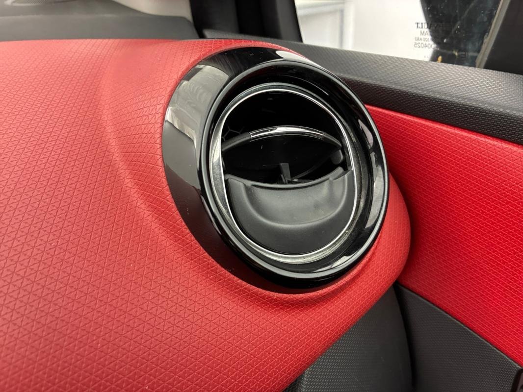 Renault Clio - Photo 19