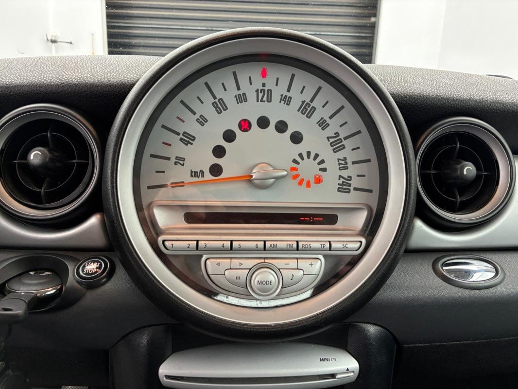 Mini Hatch - Photo 13