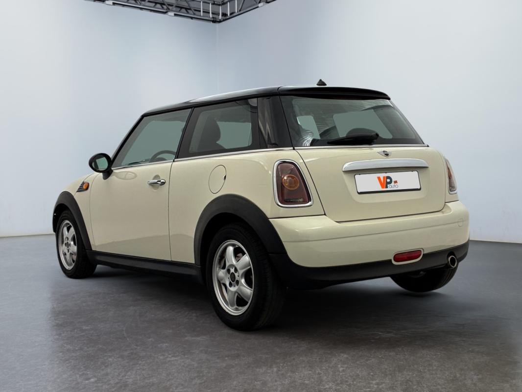 Mini Hatch - Photo 3